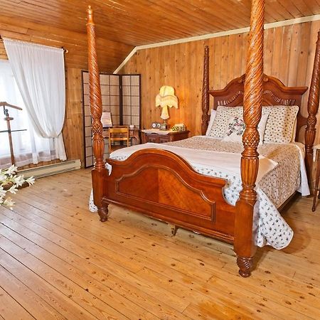 Auberge Sur La Cote Ла-Мальбе Екстер'єр фото